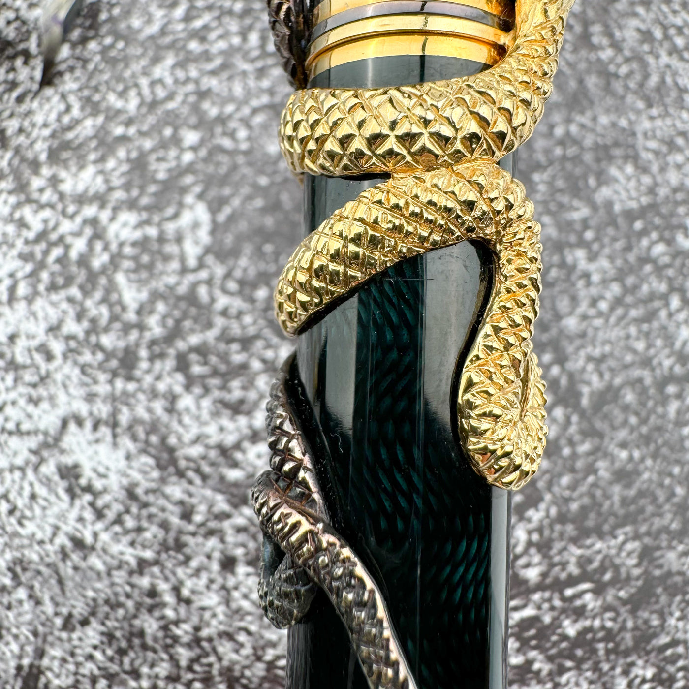 David Oscarson Black Water Snake Fountain Pen - Translucent Green and Opaque Black in Gold Vermeil (Limited Edition #21/88)