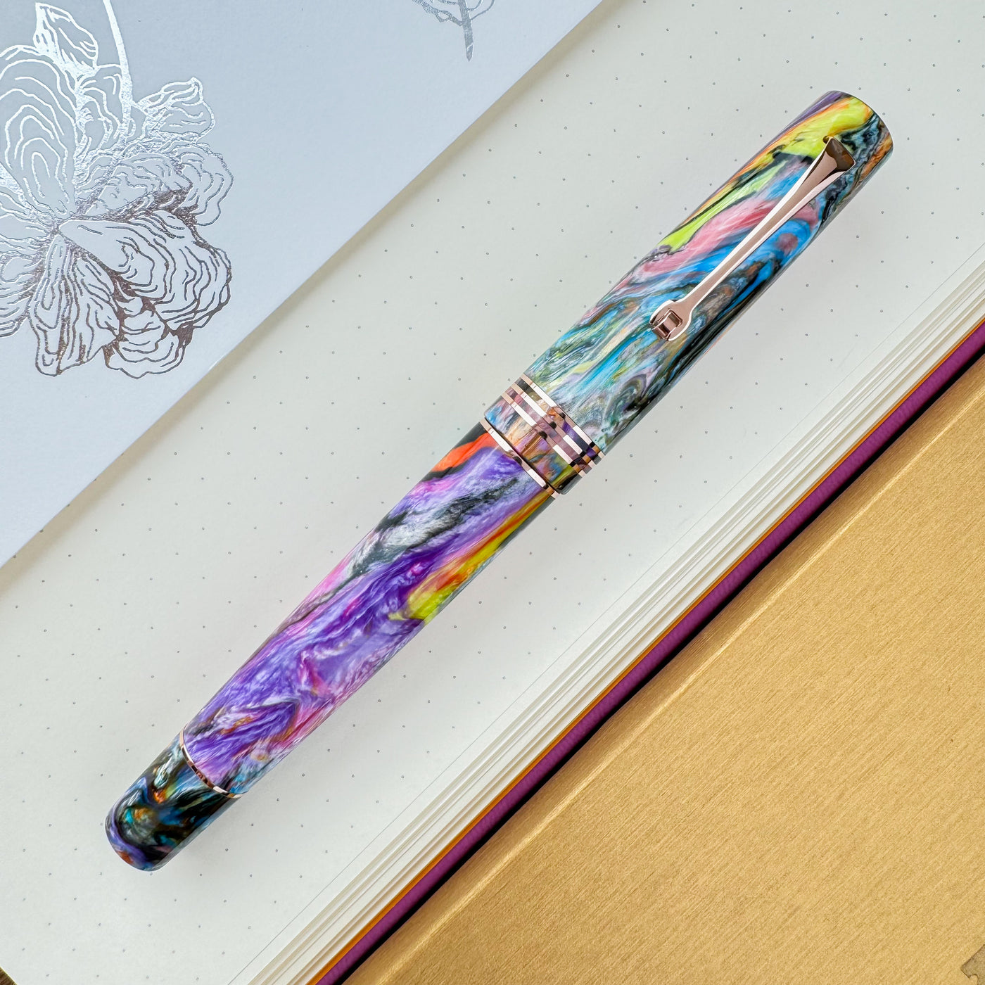 Leonardo Momento Zero Fountain Pen - Primary Manipulation 4.5 w/ Rose Gold Trim (Atlas Exclusive)