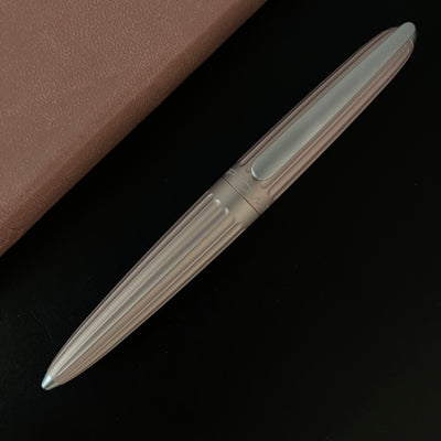 Diplomat Aero Fountain Pen - Antique