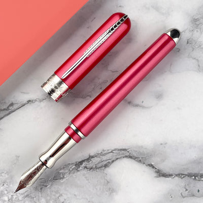 Pineider Avatar Shiny Fountain Pen - Red Cardinal