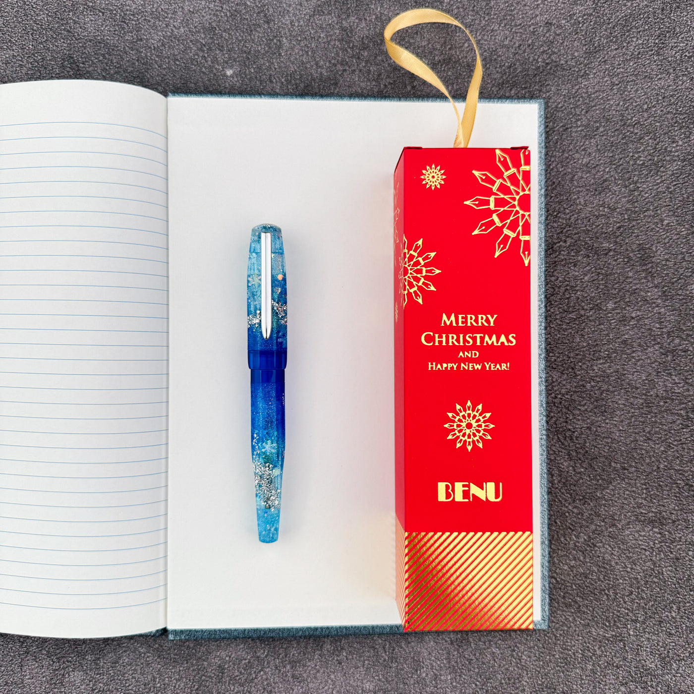 Benu AstroGem Fountain Pen - Christmas (Limited Edition)