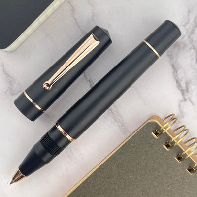 Delta Duna Rollerball Pen - Matte Black