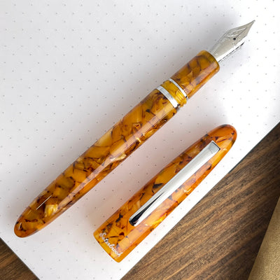 Esterbrook Estie Fountain Pen - Honeycomb w/ Silver Trim