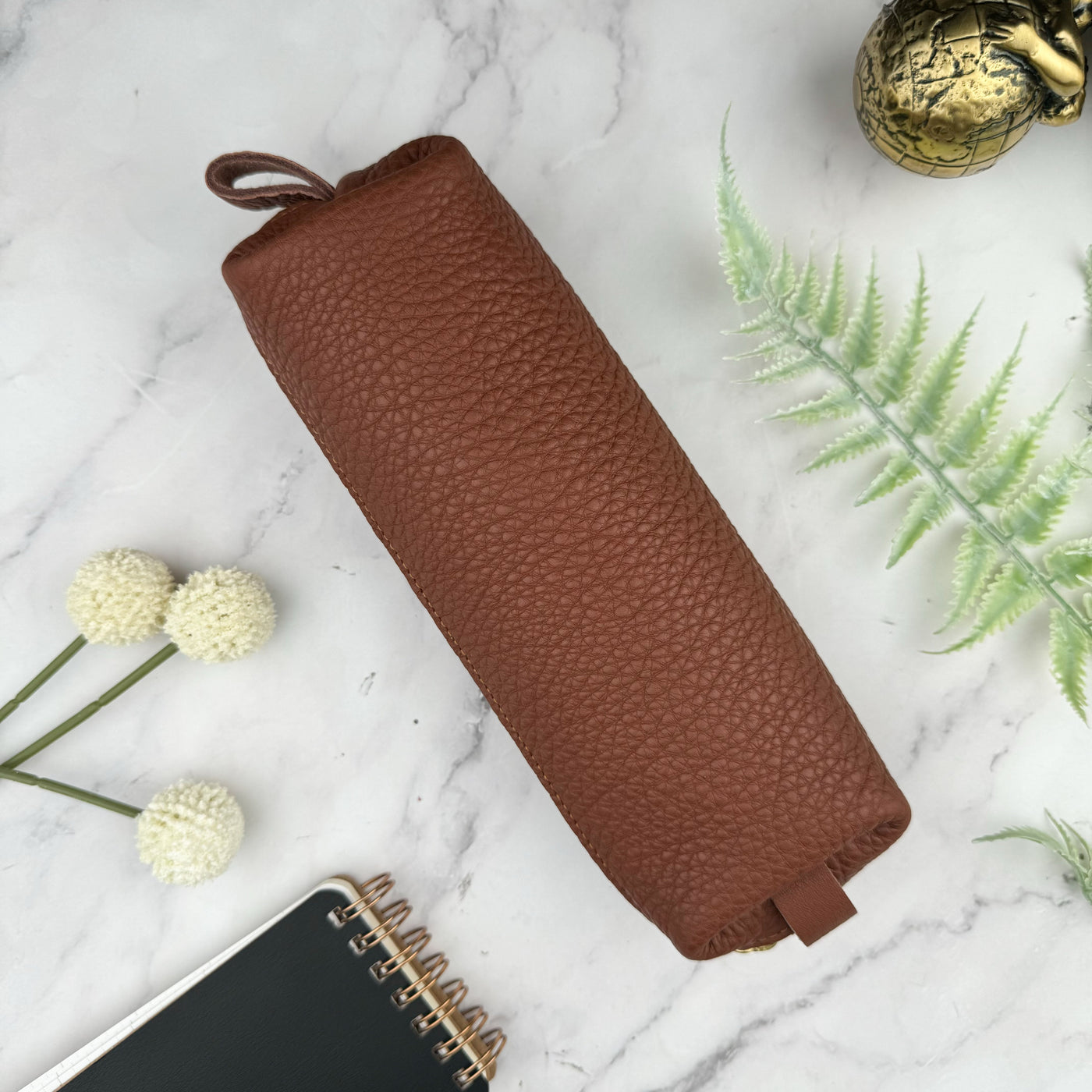 Girologio Zipper Pouch