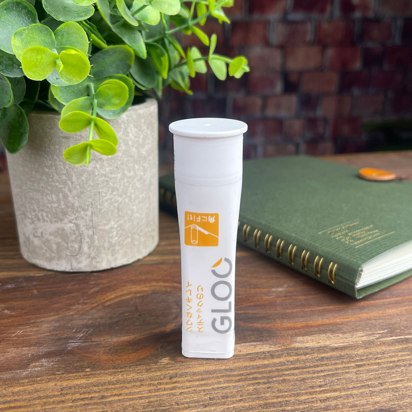 Kokuyo Gloo Glue Stick Without Wrinkles