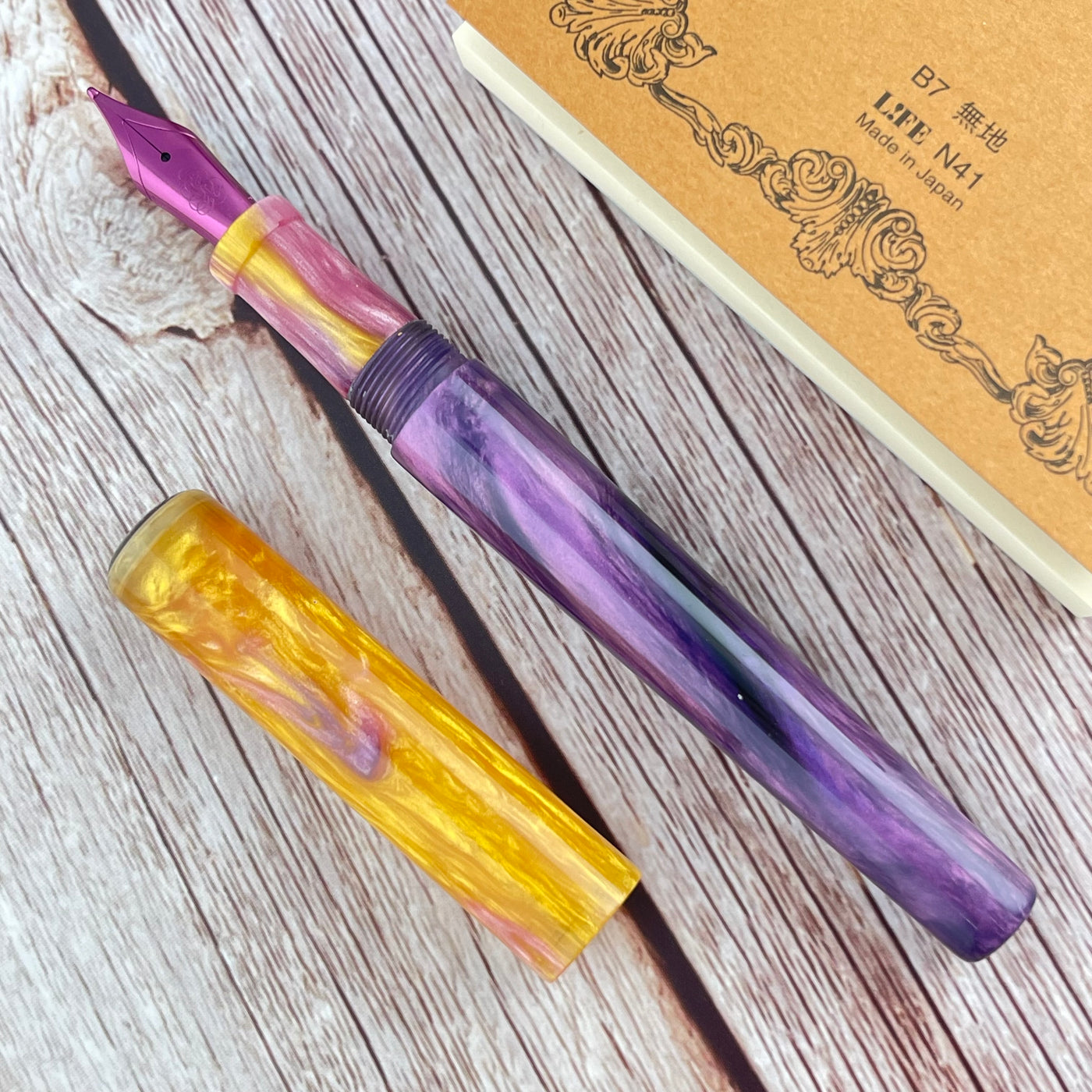 Hinze Pen Company Fountain Pen - Arabian Nights