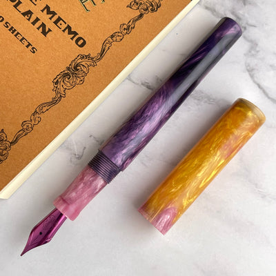 Hinze Pen Company Fountain Pen - Arabian Nights