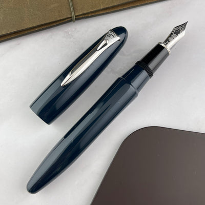 Platinum Izumo Iro Urushi Fountain Pen - Aitetsu Iro