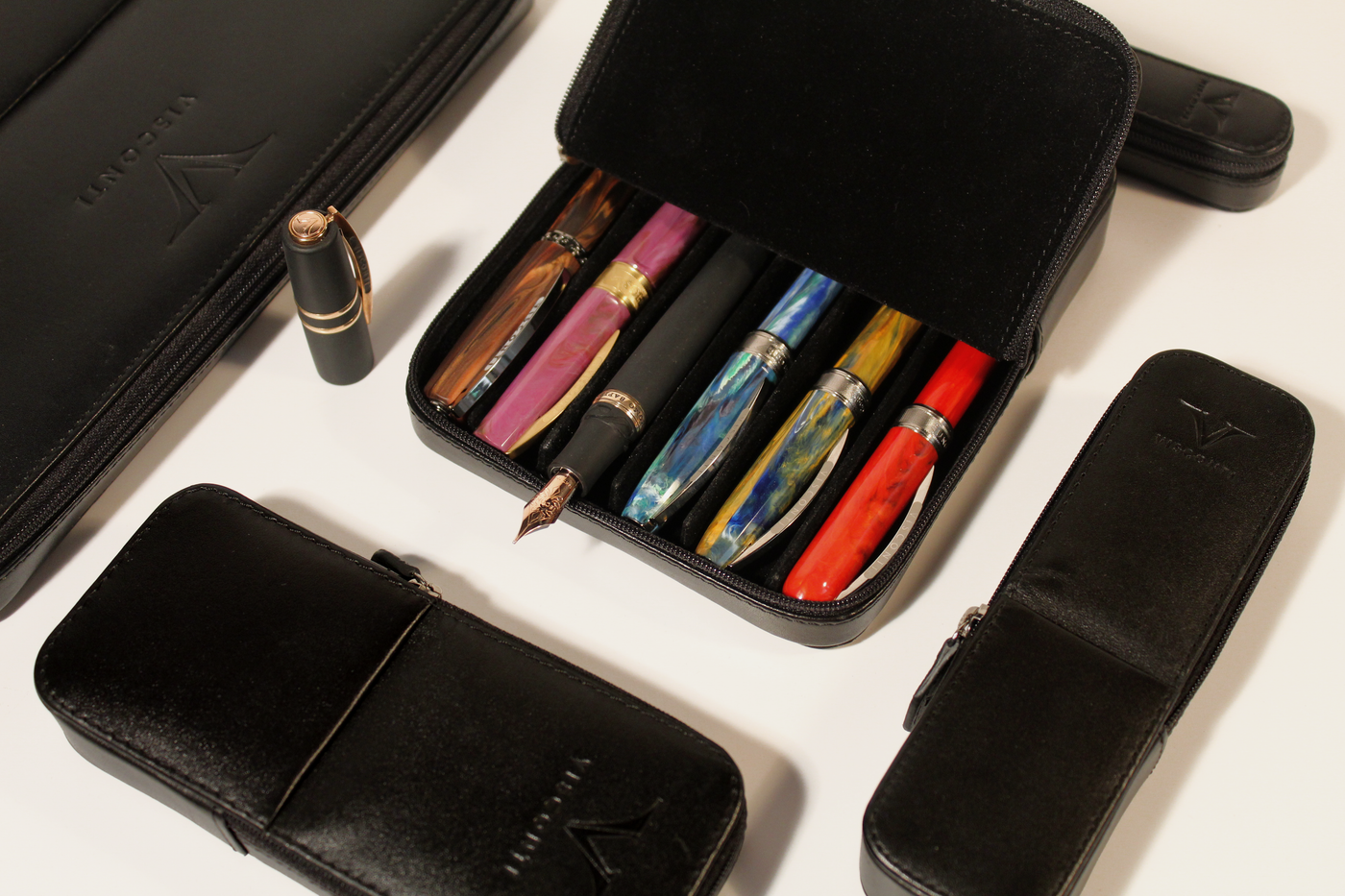 Visconti Leather 6 Pen Holder - Black