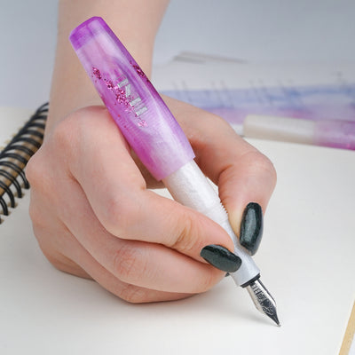 Benu Pixie Fountain Pen - Icy Violet