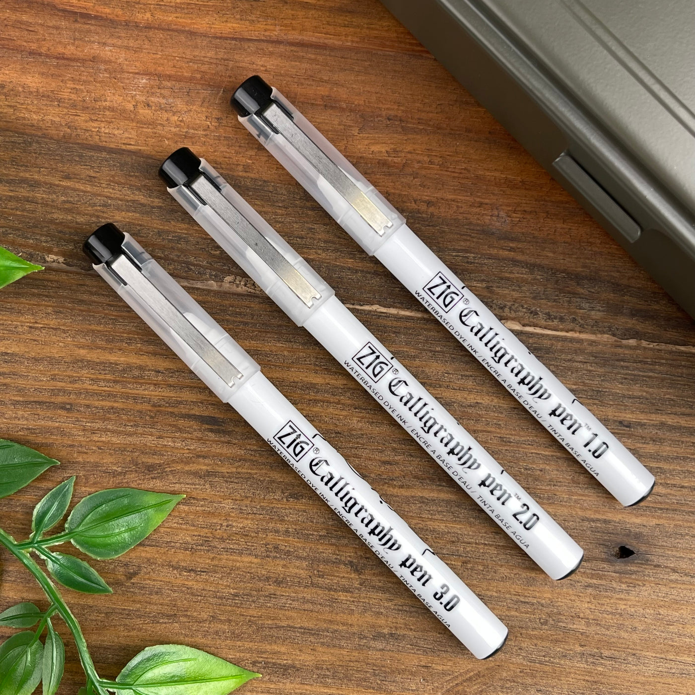 KureTake Oblique Calligraphy Set