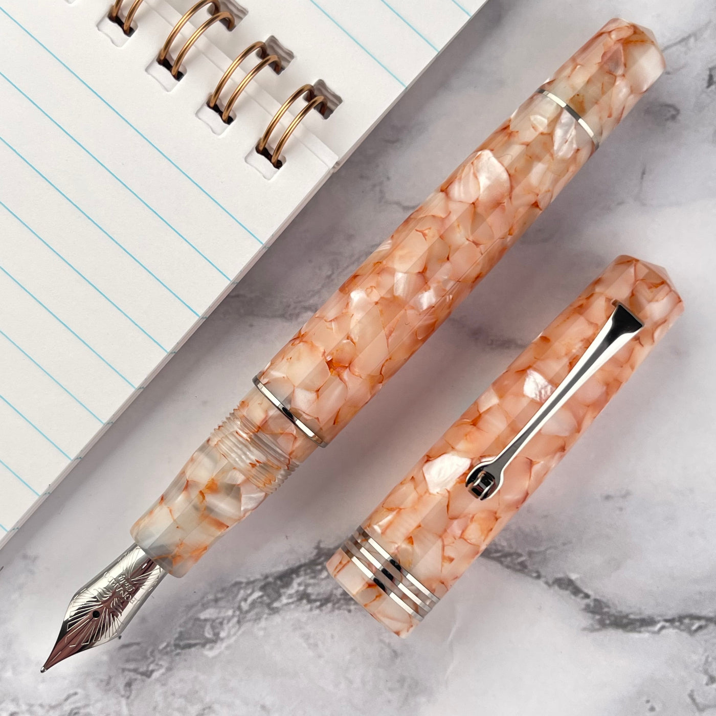 Leonardo Momento Zero Fountain Pen - Angel Skin w/ Silver Trim