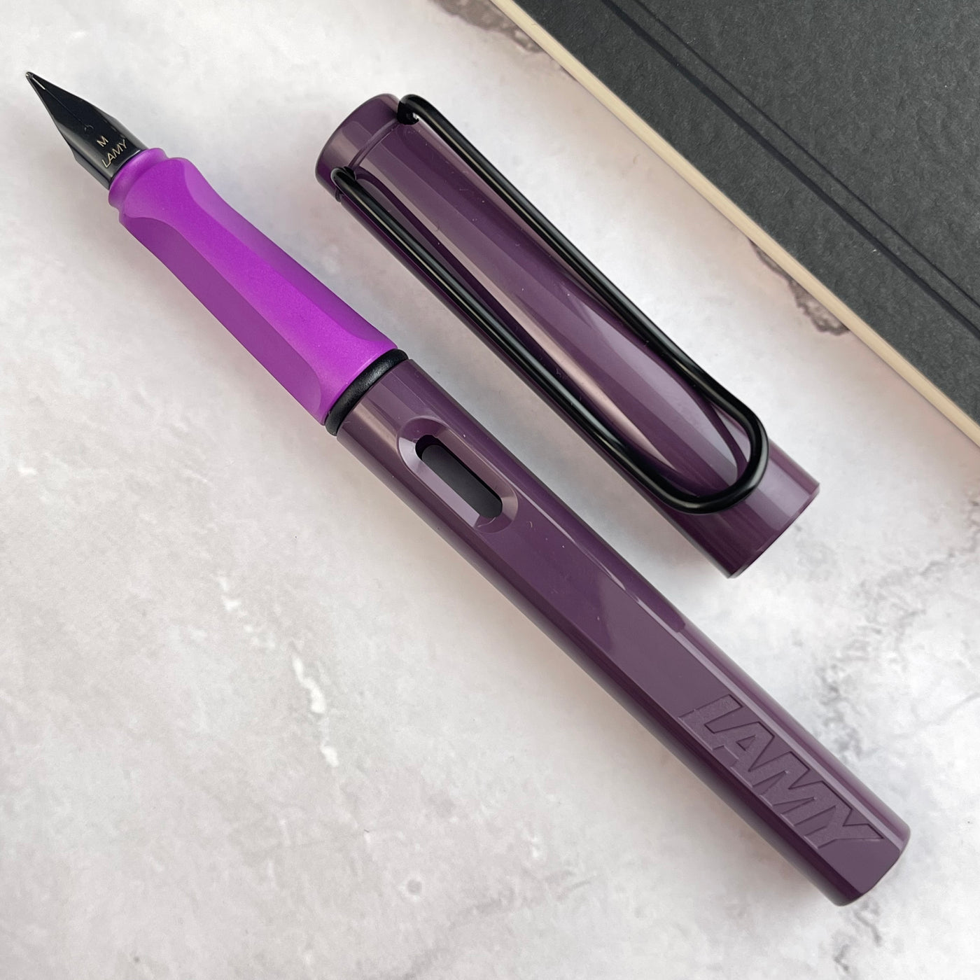 Lamy Safari Fountain Pen - Violet Blackberry (Special Edition)