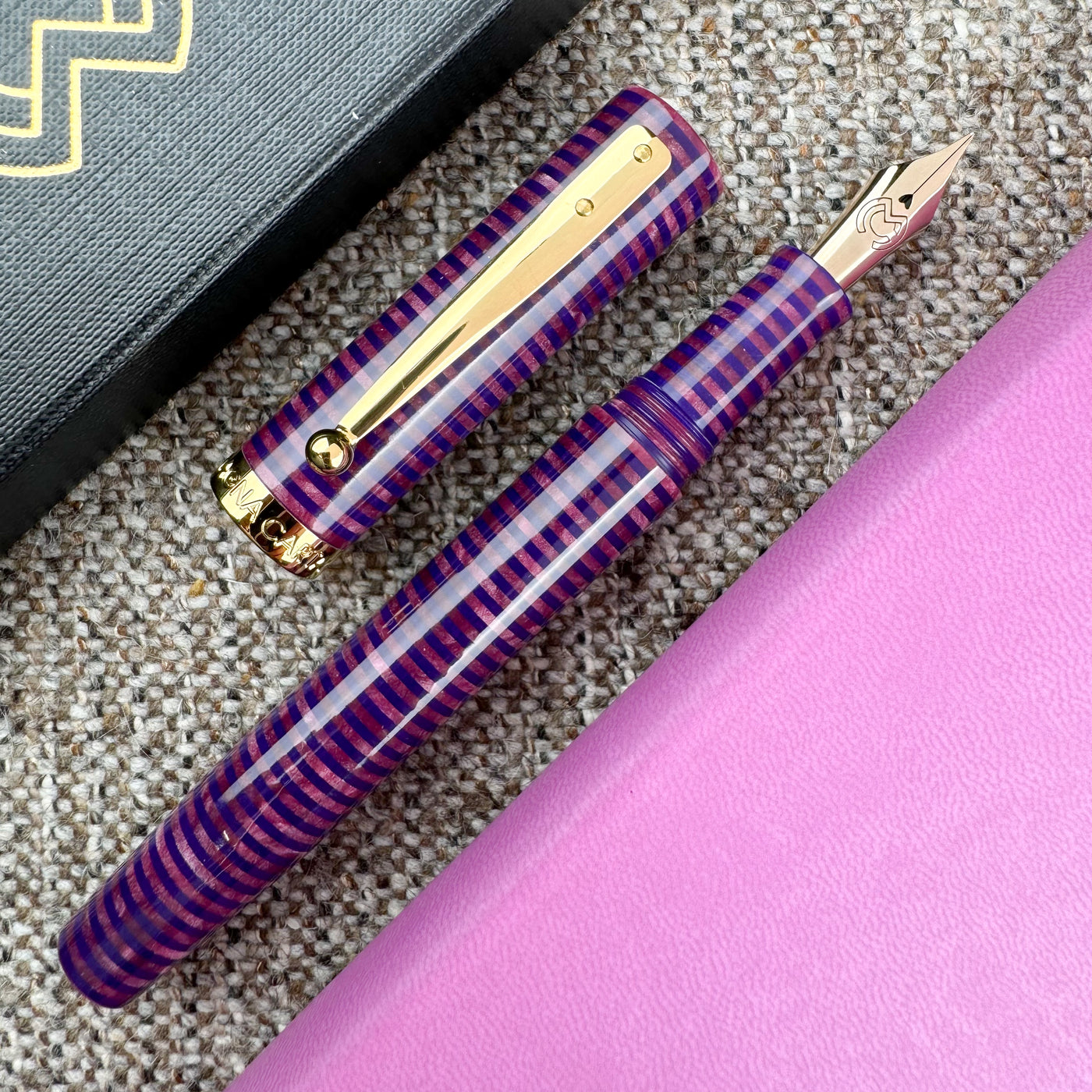 Magna Carta Mag 600 Fountain Pen - Charoite