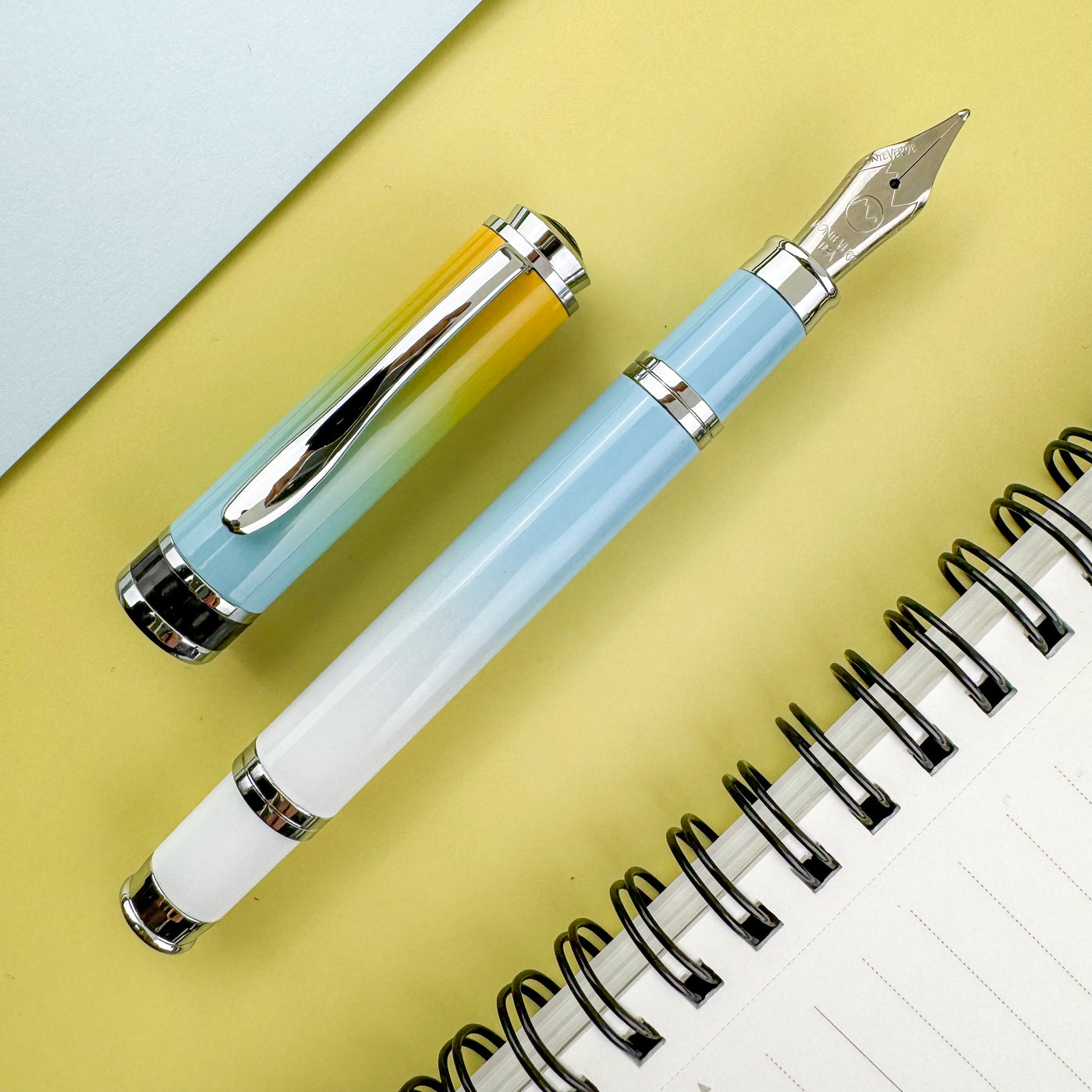 Monteverde Innova Ombre Fusion Fountain Pen - Bliss