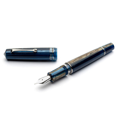 Leonardo Momento Zero Grande 2.0 Fountain Pen - Dark Hawaii