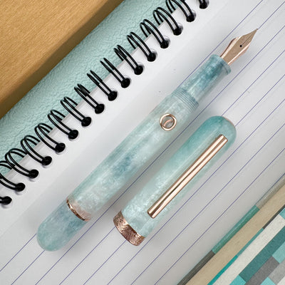 Nahvalur (Narwhal) Nautilus Fountain Pen -  Turquoise Dream (Atlas Exclusive)