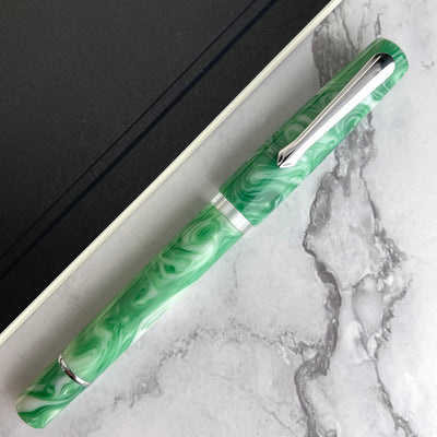 Nahvalur (Narwhal) Schuylkill Fountain Pen - Betta Mint