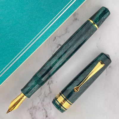 Omas Bologna Fountain Pen - Smeraldo Elegante