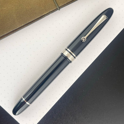 Omas Ogiva Fountain Pen - Nera w/ Silver