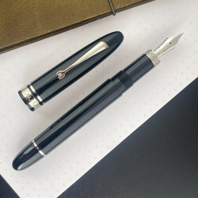 Omas Ogiva Fountain Pen - Nera w/ Silver