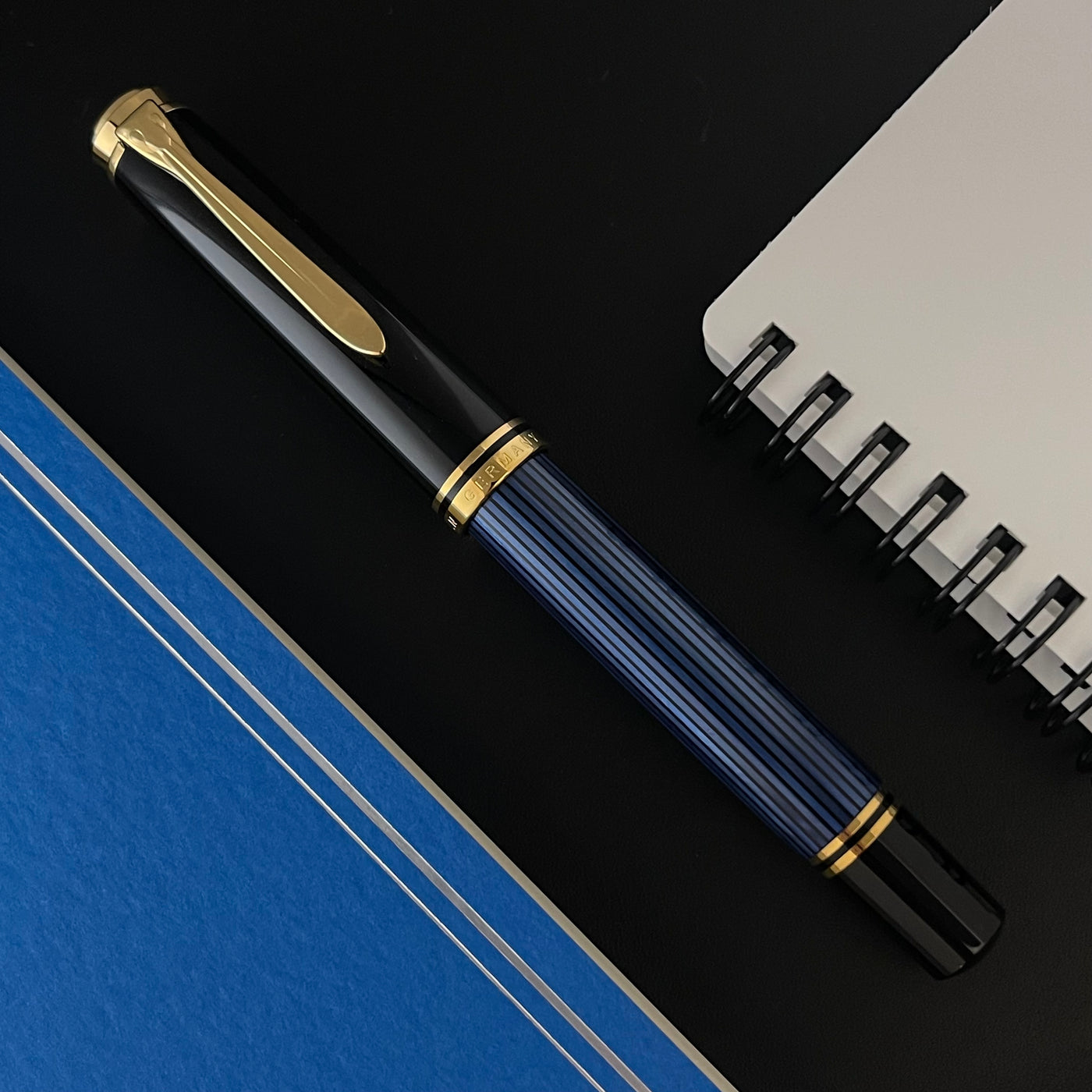 Pelikan Souveran M800 Fountain Pen - Black-Blue