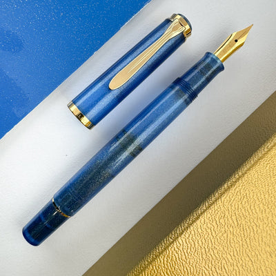 Pelikan Classic M200 Fountain Pen - Golden Lapis Gift Set (Special Edition)