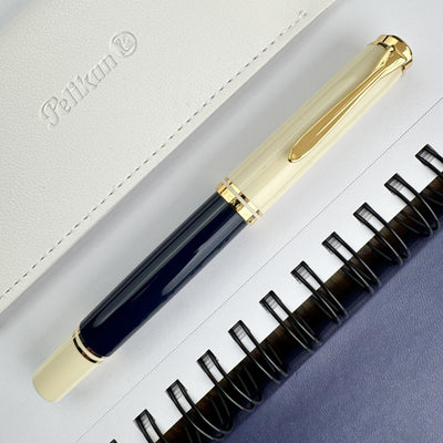 Pelikan Souveran M800 Fountain Pen - Cream Blue (Special Edition)