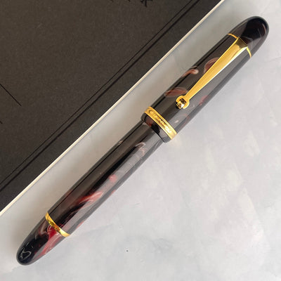 Penlux Masterpiece Grande Fountain Pen - Marble Wave