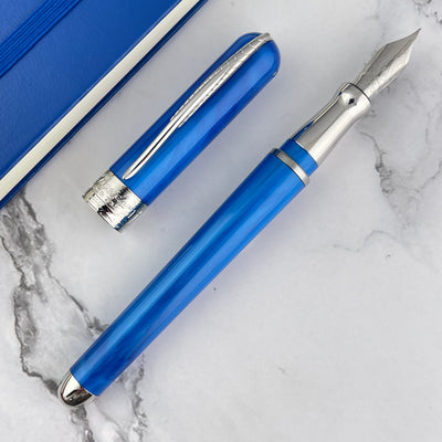 Pineider Avatar Fountain Pen - Neptune Blue