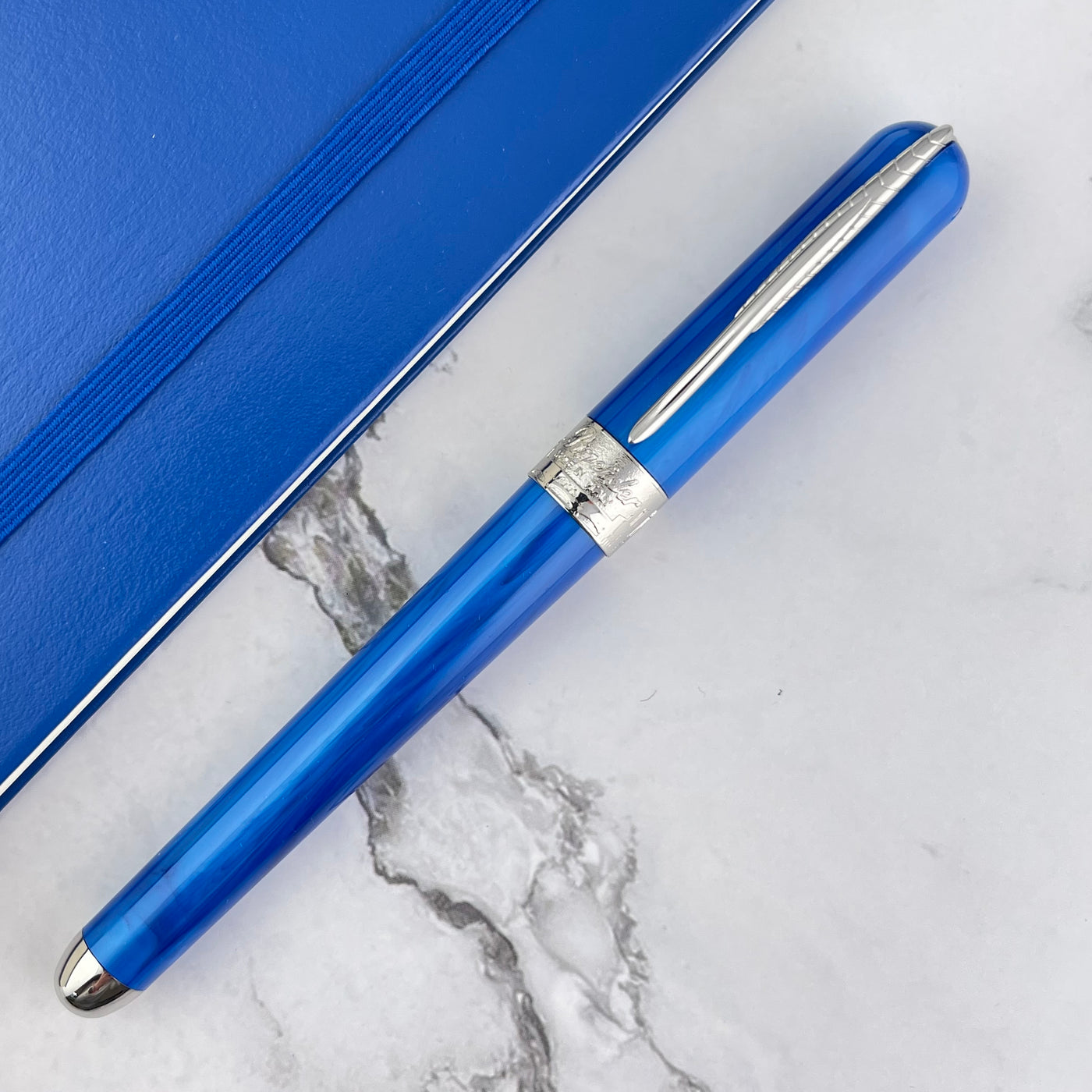 Pineider Avatar Fountain Pen - Neptune Blue