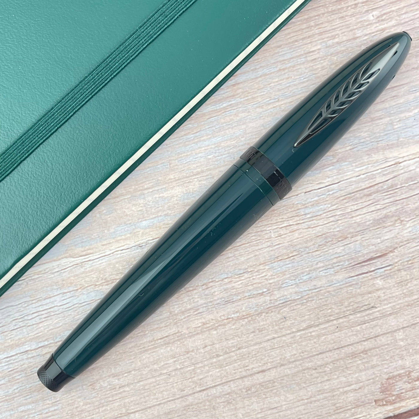 Pineider Modern Times Rollerball Pen - Racing Green w/ Black