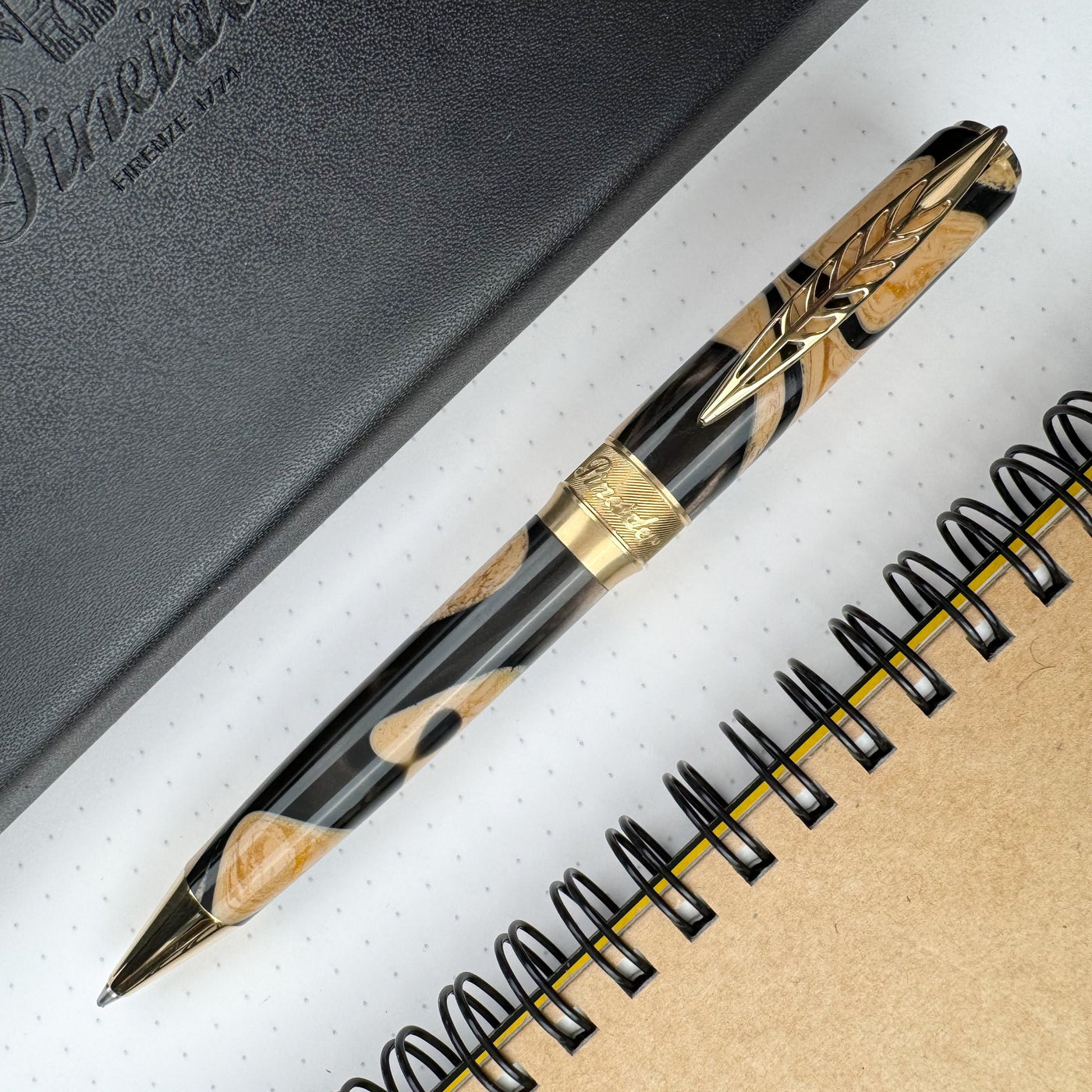 Pineider La Grande Bellezza Rocco Ballpoint Pen - Dune