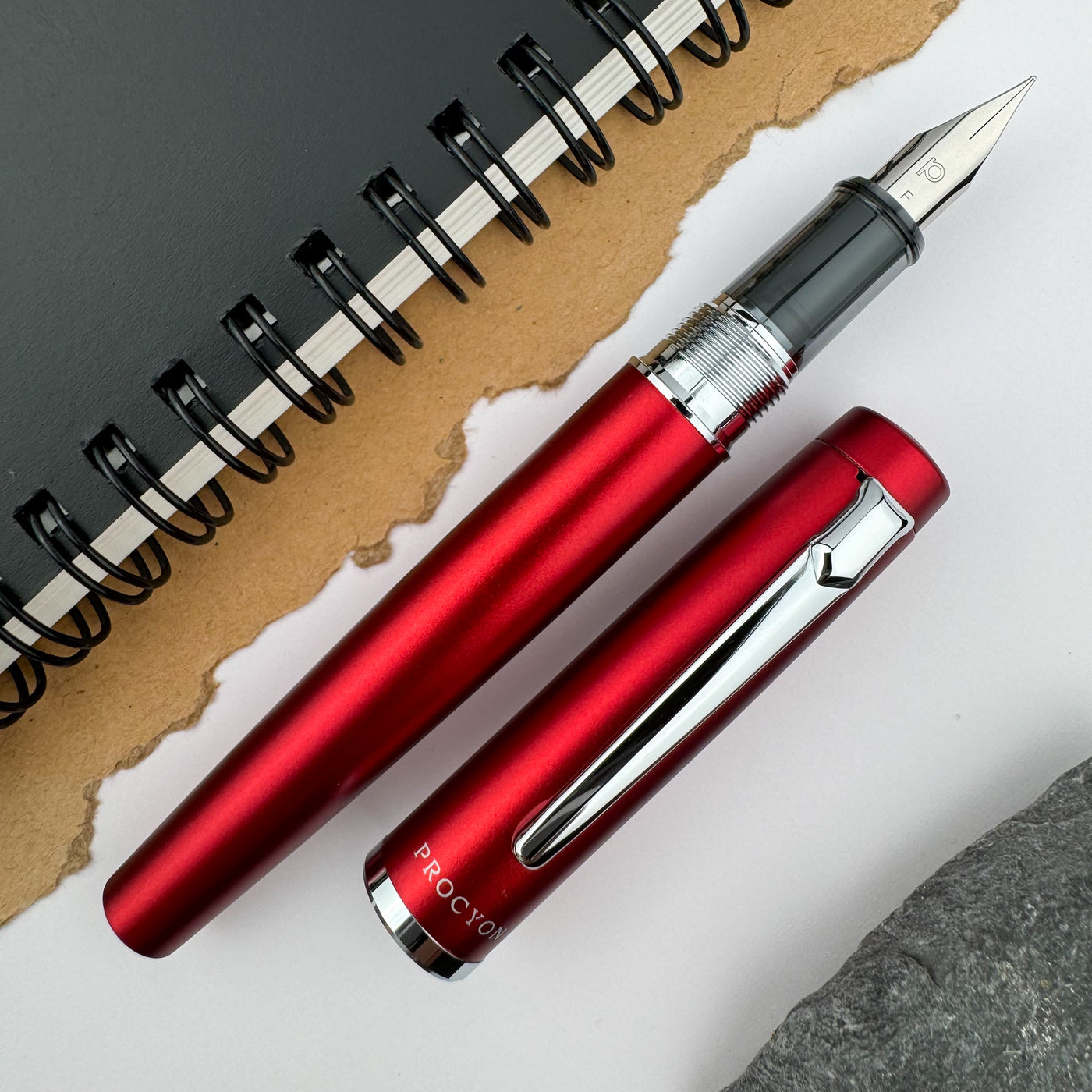 Platinum Procyon Fountain Pen - Carmine Red