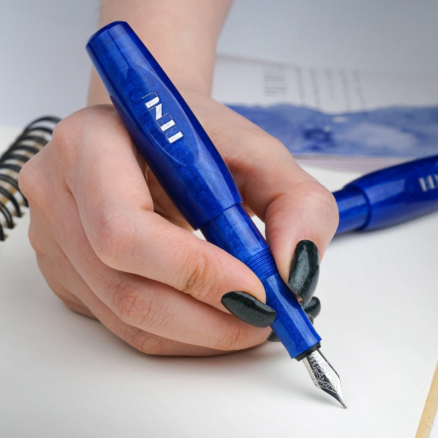 Benu Pixie Fountain Pen - Royal Blue