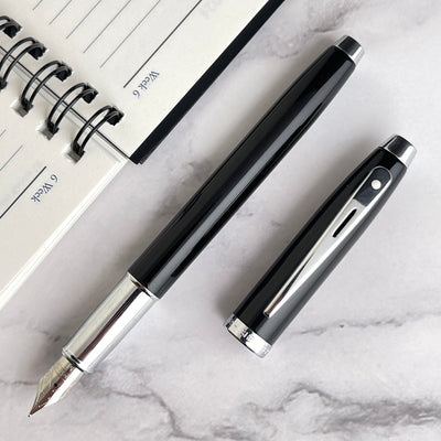 Sheaffer 100 Fountain Pen - Black w/ Chrome