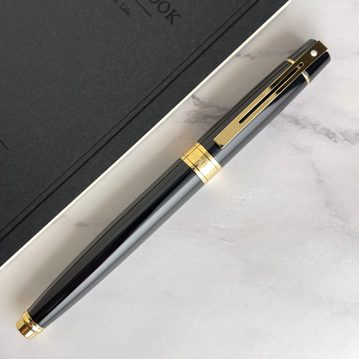 Sheaffer 300 Rollerball Pen - Black w/ Gold