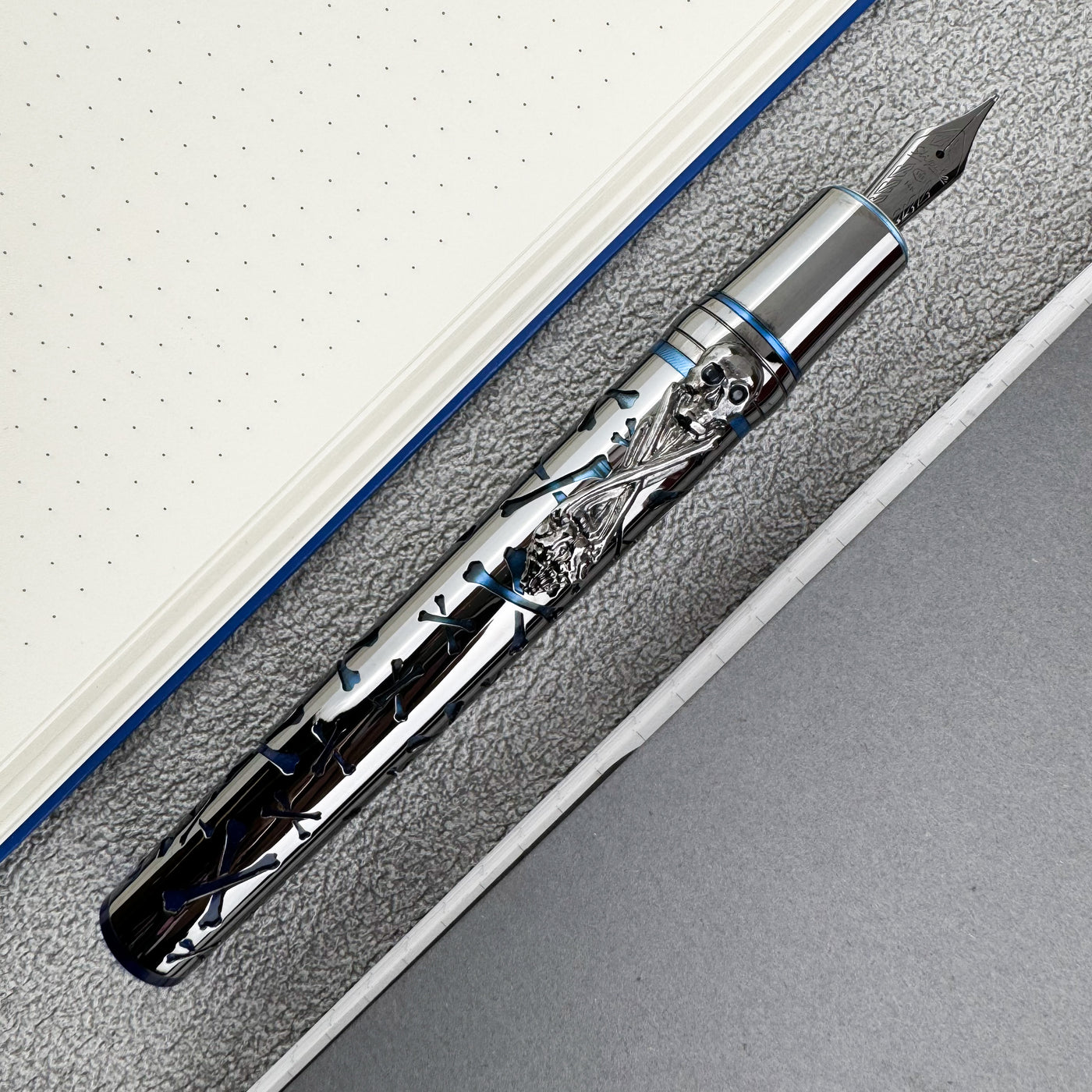 Stipula Da Vinci Capless Fountain Pen - Caribbean Blue