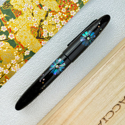 Taccia Miyabi Bon-Bori Fountain Pen - Blue Daisies (Limited Edition)