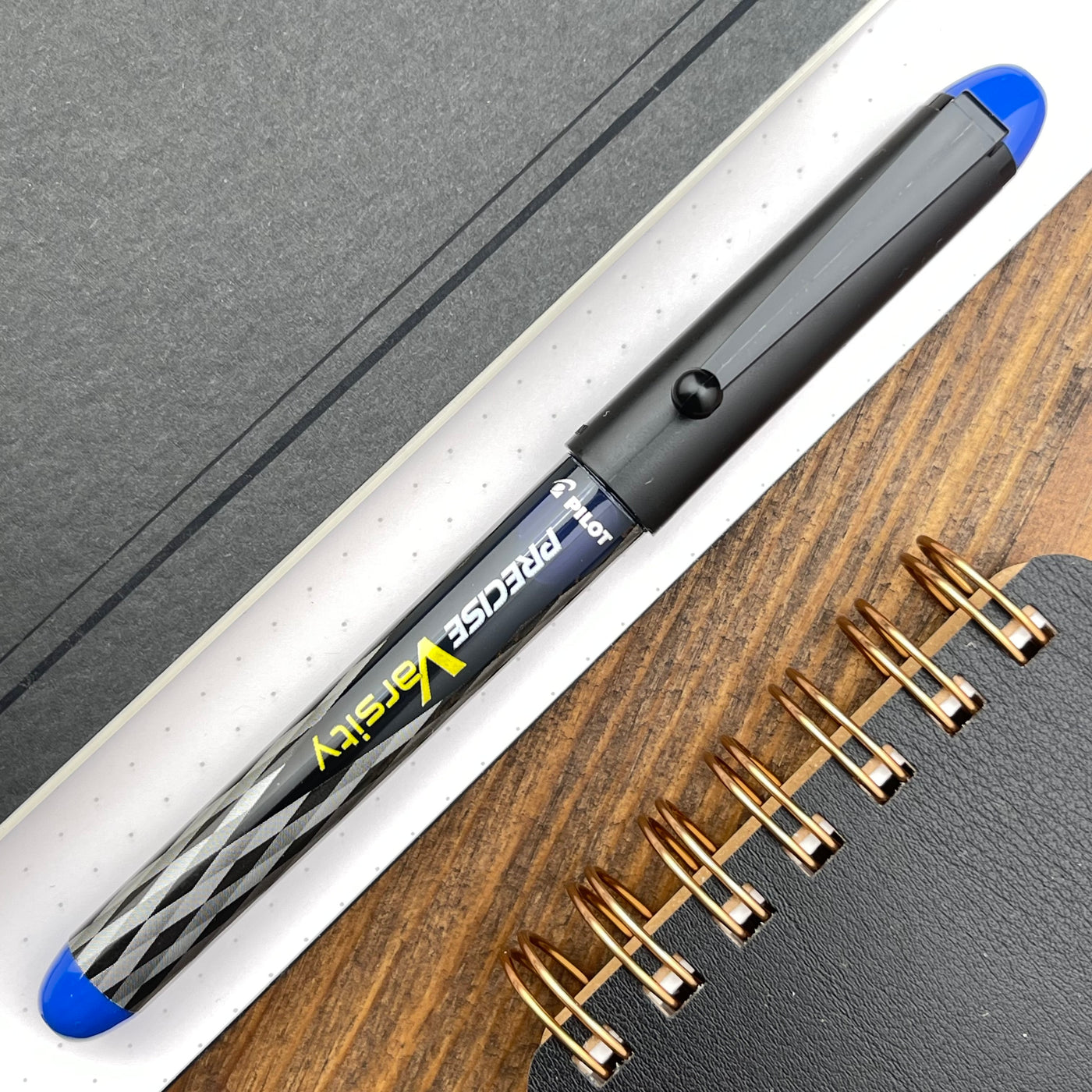 Pilot Varsity Fountain Pen - Blue