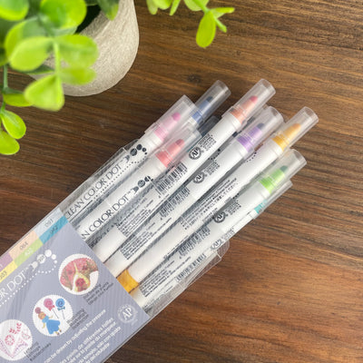 Kuretake Zig Clean Color Dot Markers (Set of 12)