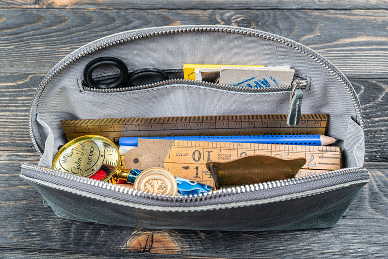 Galen Leather Lunar Makeup / Toiletry Bag