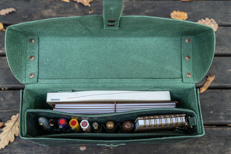 Galen Leather Writer's Medic Bag