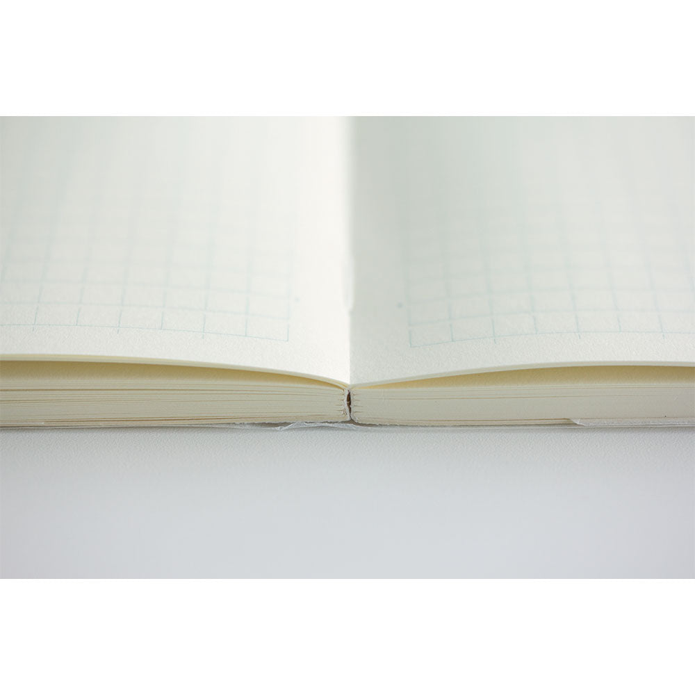 Midori MD Notebook - Grid - B6 Slim | Atlas Stationers.