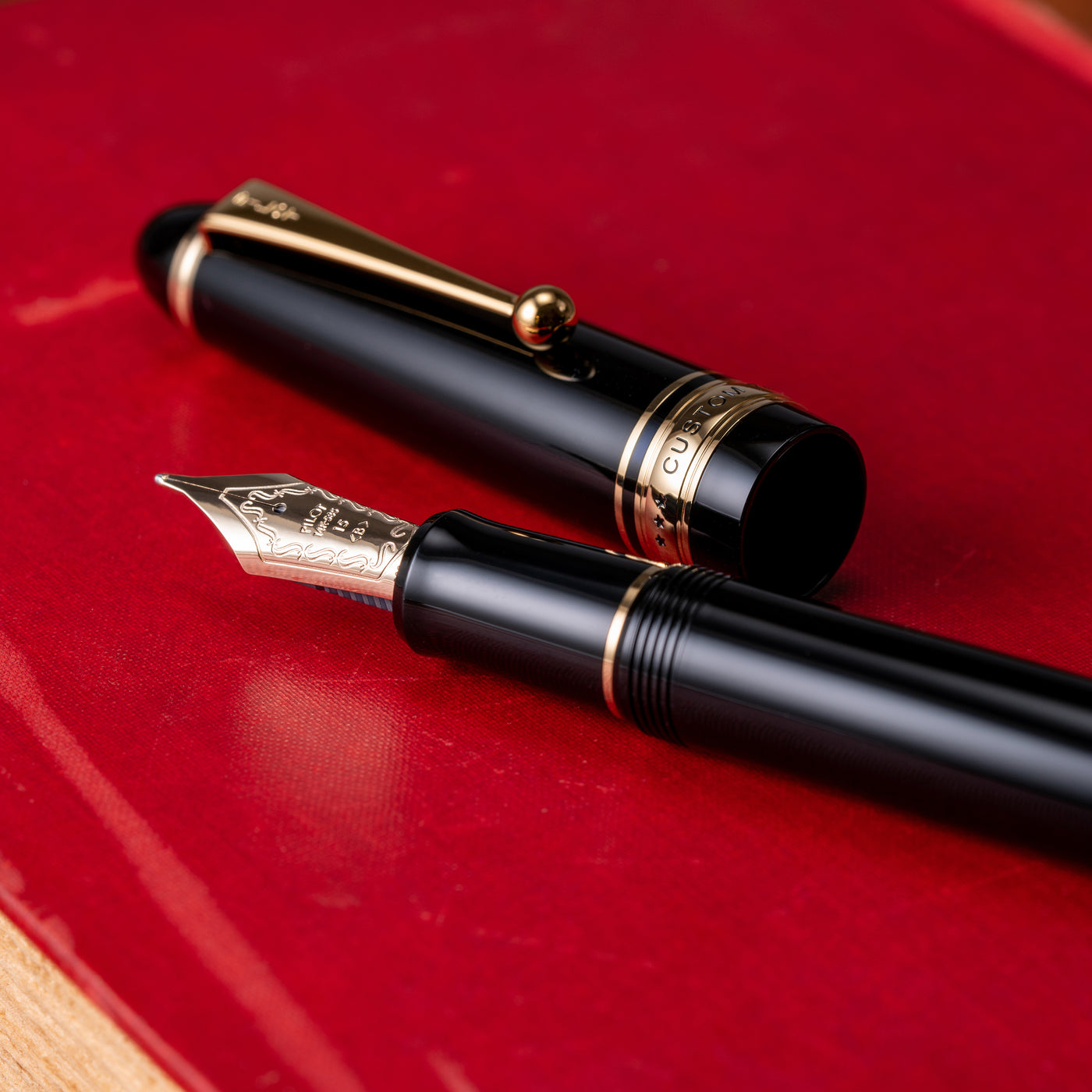 Pilot Custom 743 Fountain Pen - Black