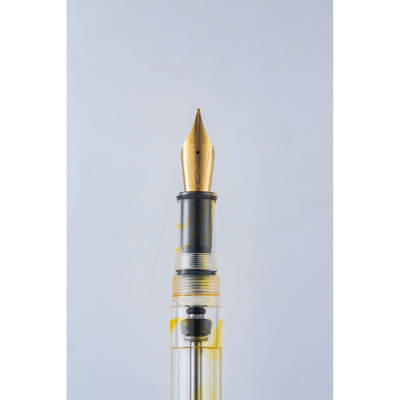 Nahvalur (Narwhal) Original Plus Fountain Pen - Gold Ocellatus | Atlas Stationers.