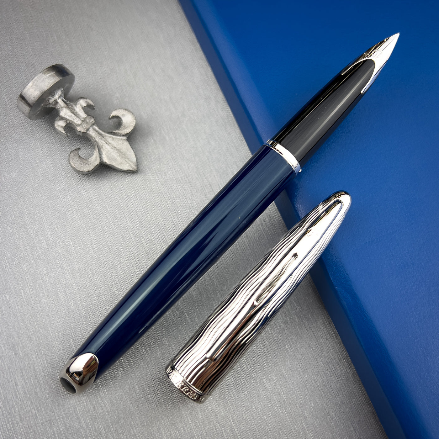 Waterman Carene Fountain Pen - L'essence du Bleu (Special Edition) | Atlas Stationers.