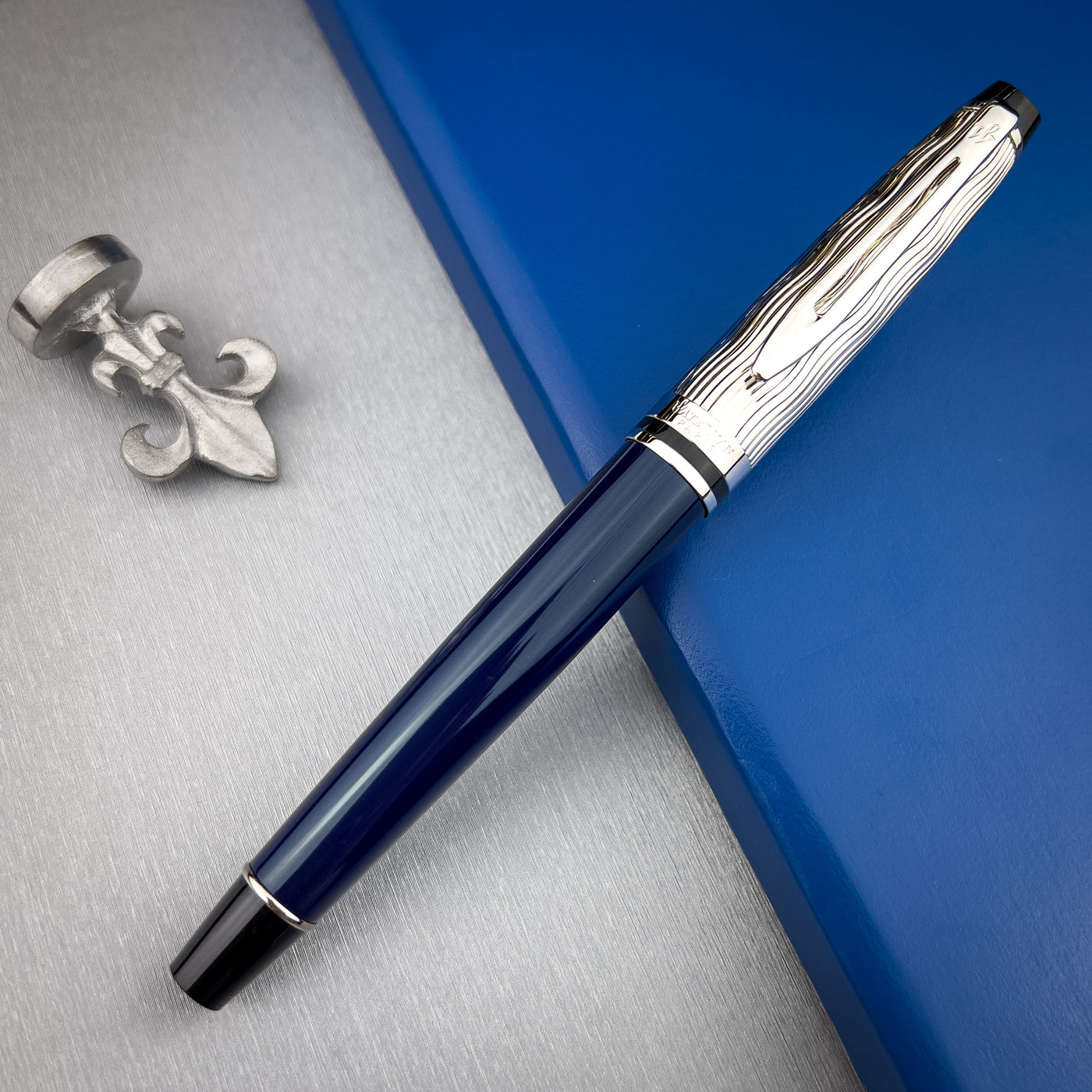 Waterman Expert Rollerball Pen - L'essence du Bleu (Special Edition) | Atlas Stationers.