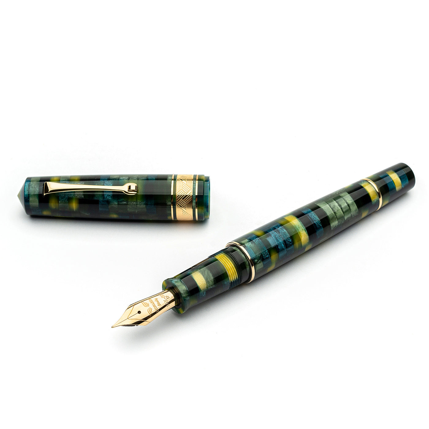 Leonardo Mosaico Fountain Pen - Baobab w/ Gold Trim