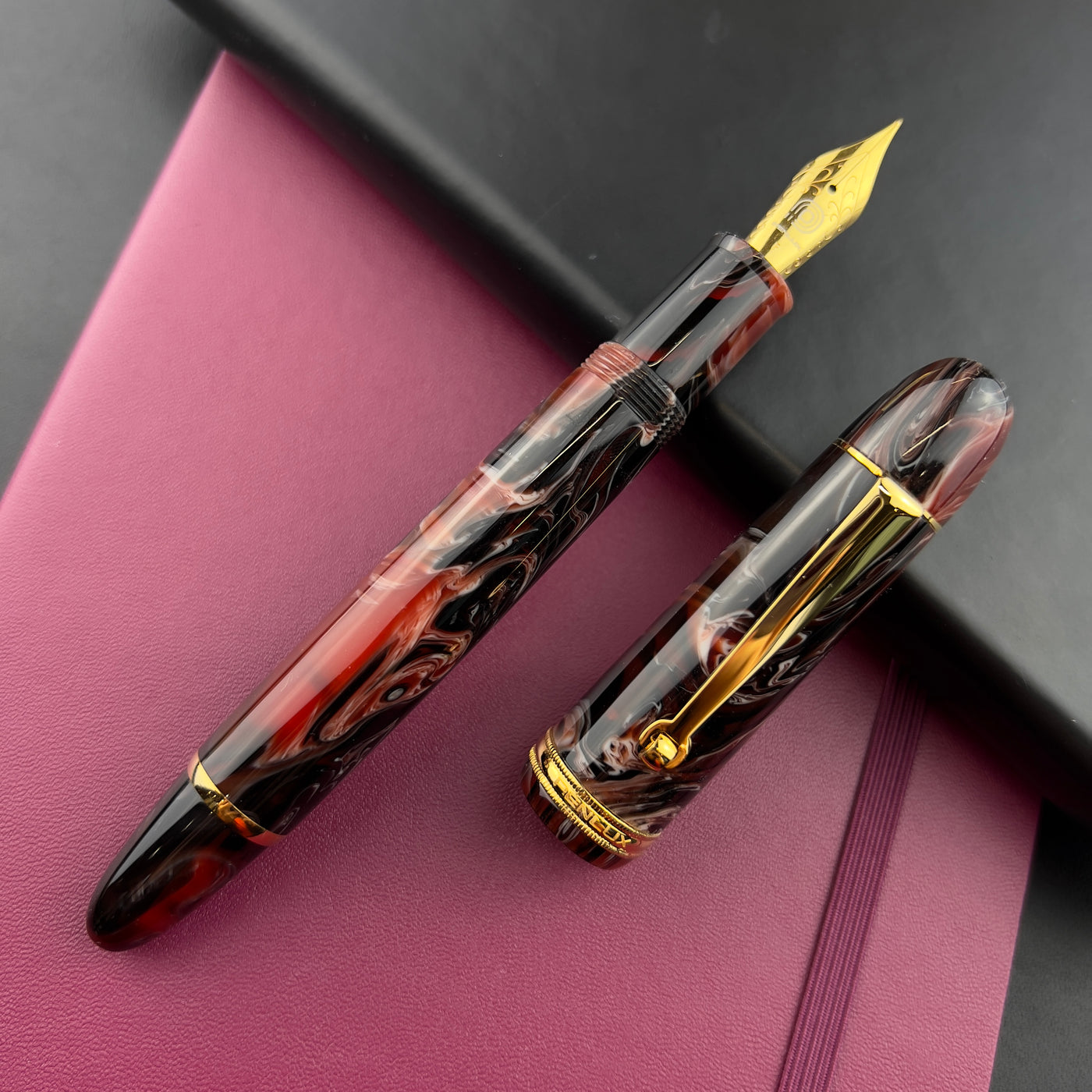 Penlux Masterpiece Grande Fountain Pen - Marble Wave